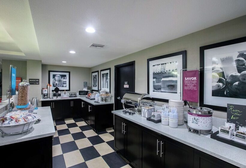 هتل Hampton Inn & Suites Hermosa Beach