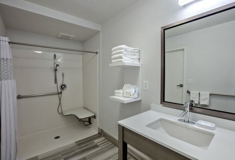 هتل Hampton Inn & Suites Hermosa Beach