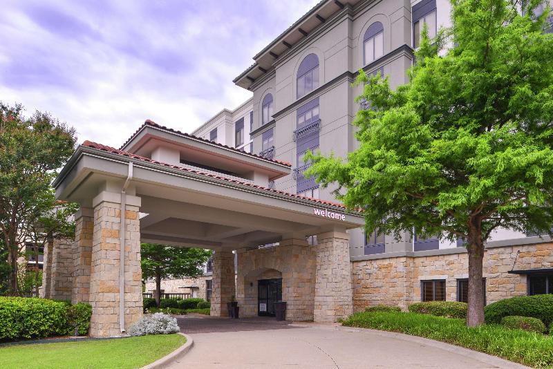 هتل Hampton Inn & Suites Legacy Parkfrisco