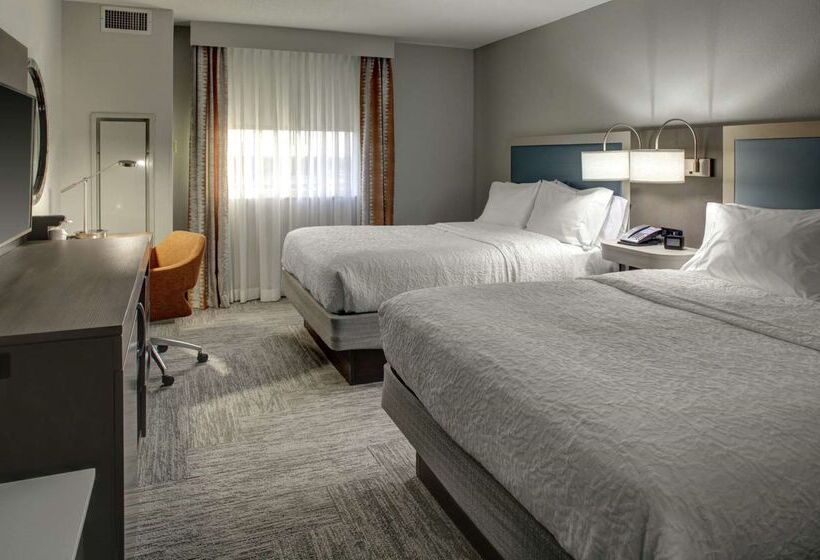 فندق Hampton Inn & Suites Miamiairport Southblue Lagoon