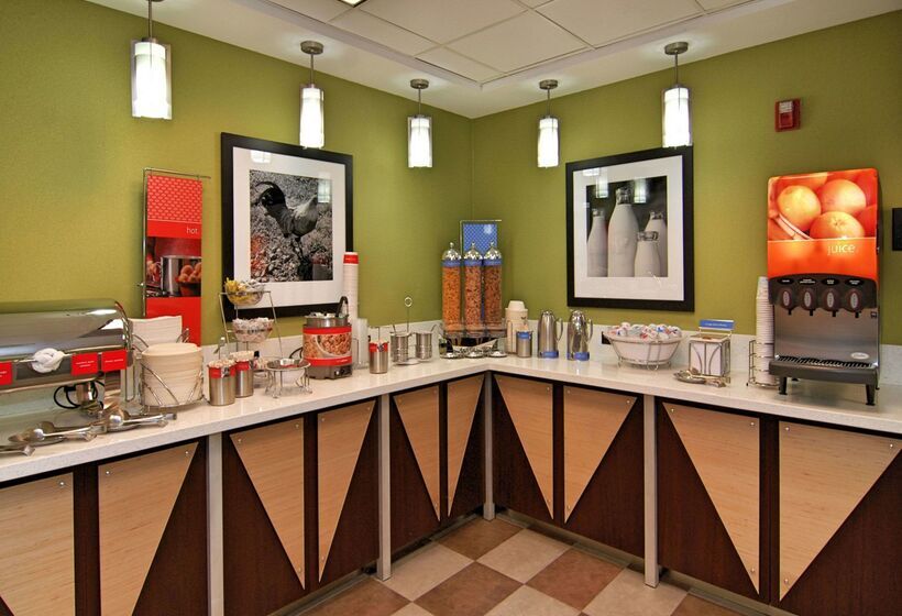 בית מלון כפרי Hampton Inn & Suites Mountain View