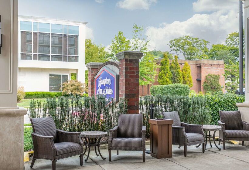 هتل Hampton Inn & Suites Nashvillegreen Hills