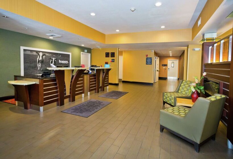 هتل Hampton Inn & Suites Sacramentocal Expo