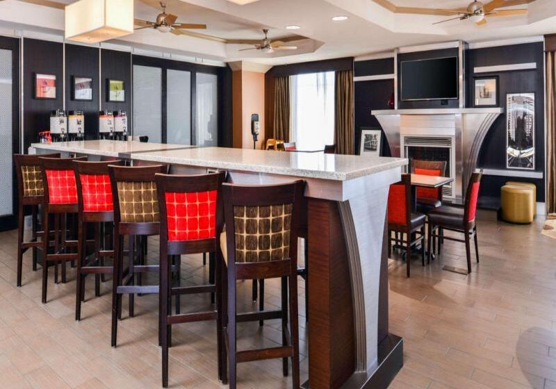 هتل Hampton Inn & Suites San Franciscoburlingameairport South