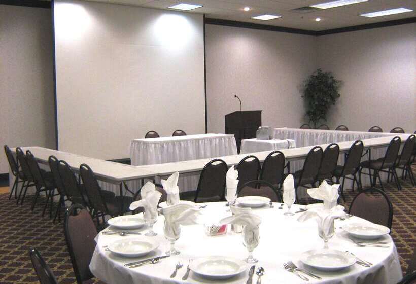 هتل Hampton Inn & Suites Scottsbluffconference Center
