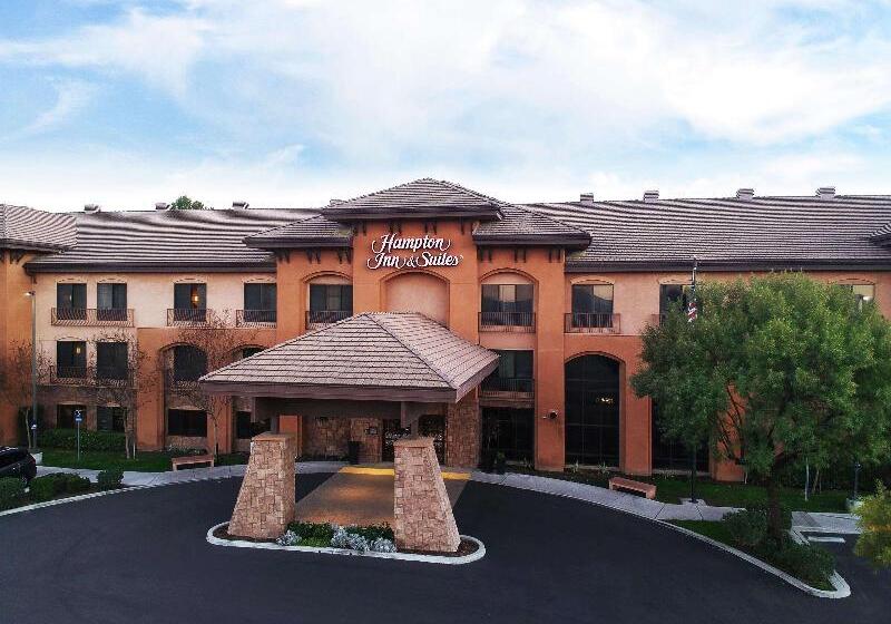 בית מלון כפרי Hampton Inn & Suites Temecula