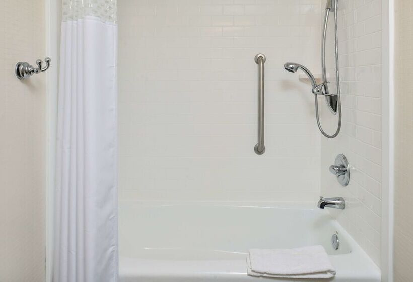 هتل Hampton Inn Vero Beach