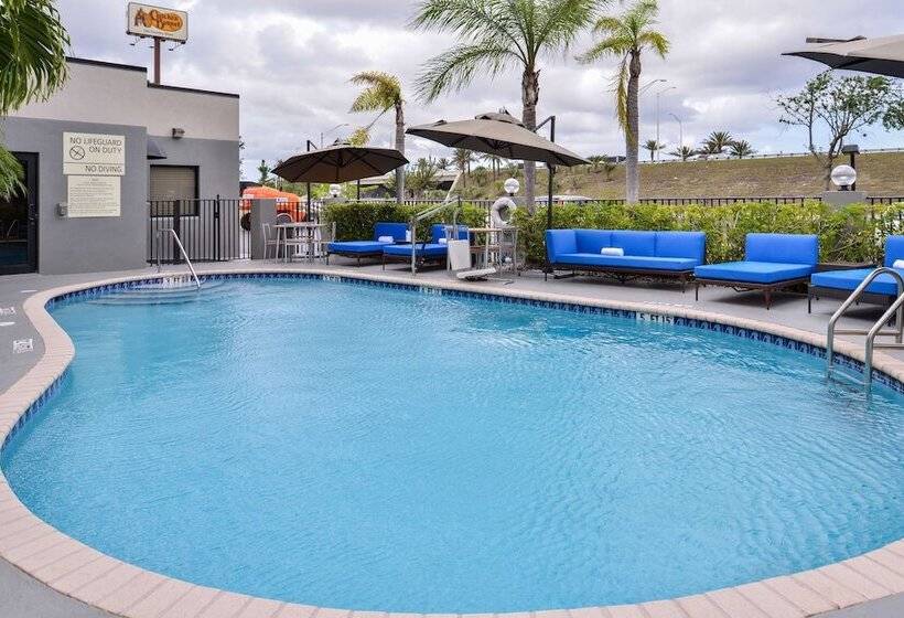 هتل Hampton Inn Vero Beach