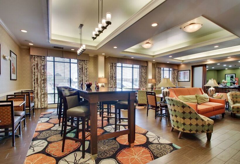 هتل Hampton Inn Warner Robins