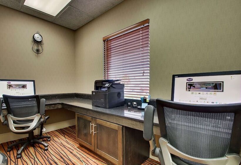 هتل Hampton Inn Warner Robins