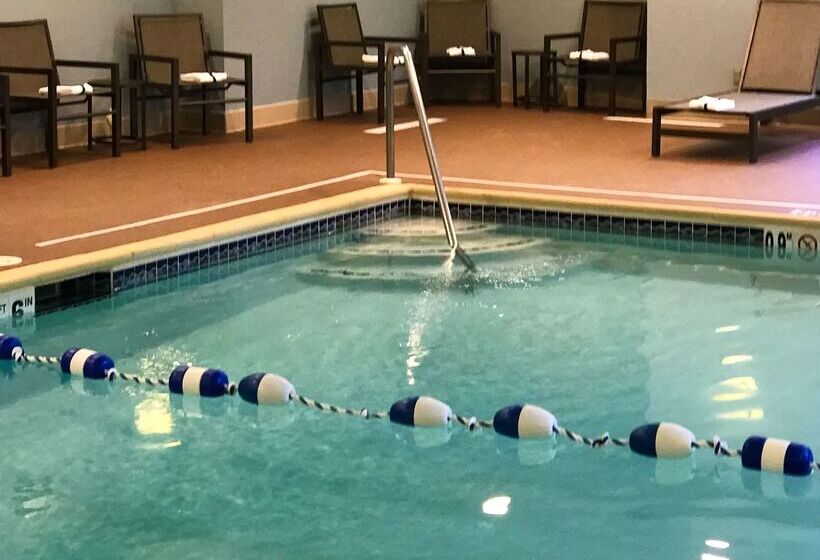 فندق Hampton Inn Waterville