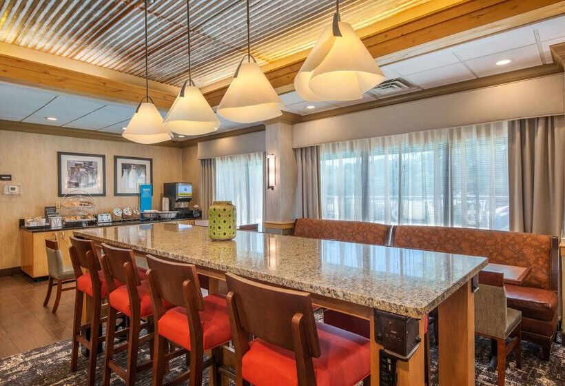 ホテル Hampton Inn Wilkesboro