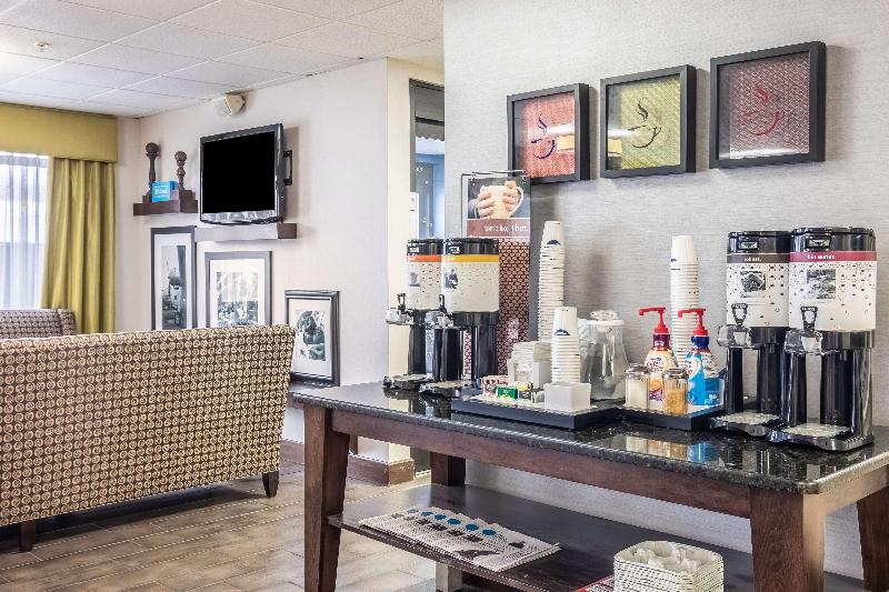 فندق Hampton Inn Youngstown North