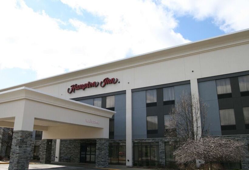 هتل Hampton Inn Youngstown North