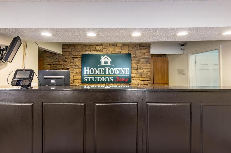 فندق Hometowne Studios By Red Roof Covington, Ga