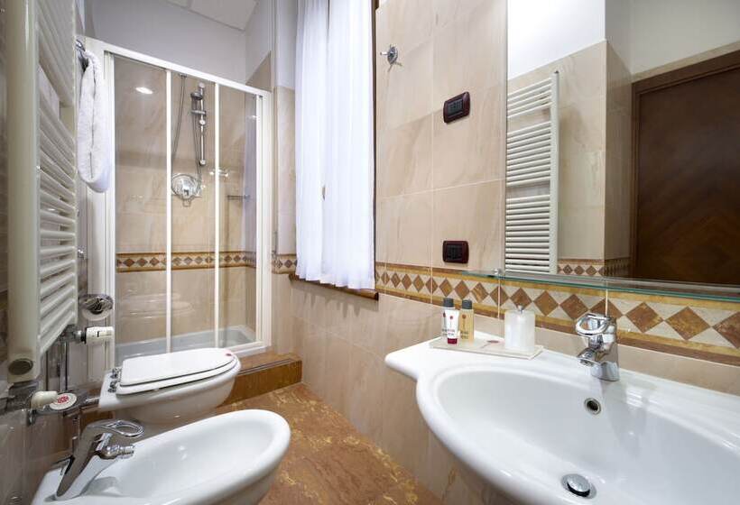 Fotos del hotel Lancaster:  16