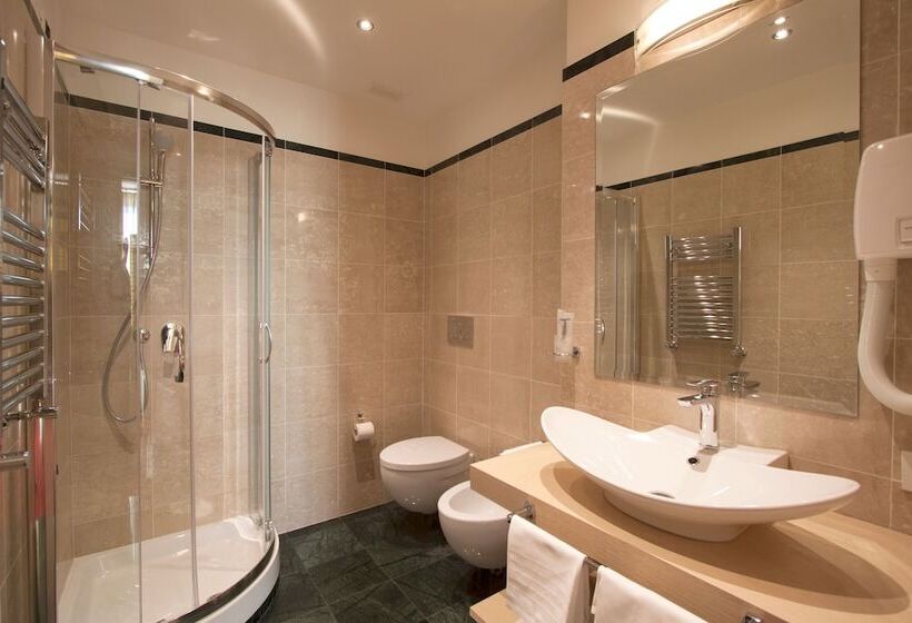 Fotos del hotel Laurentia:  8