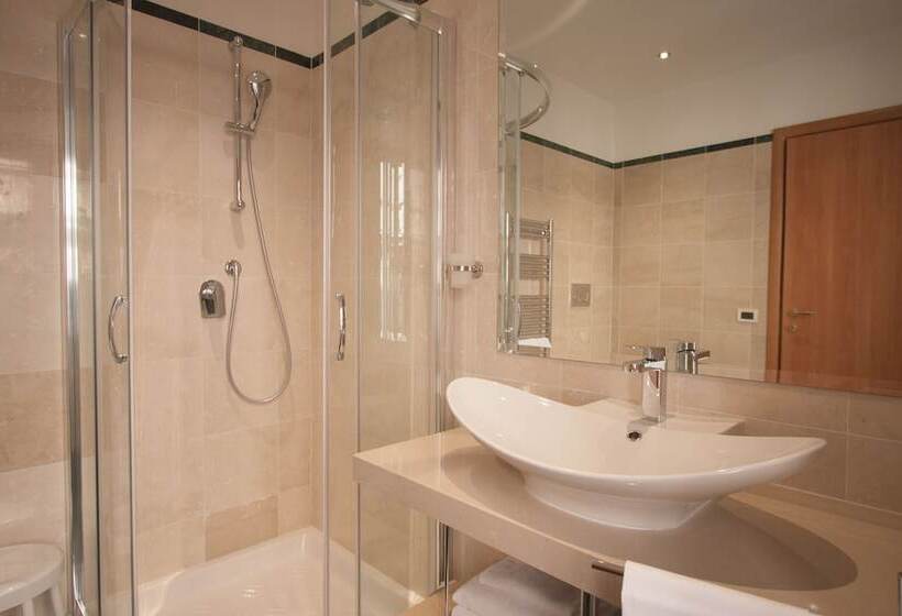 Fotos del hotel Laurentia:  11