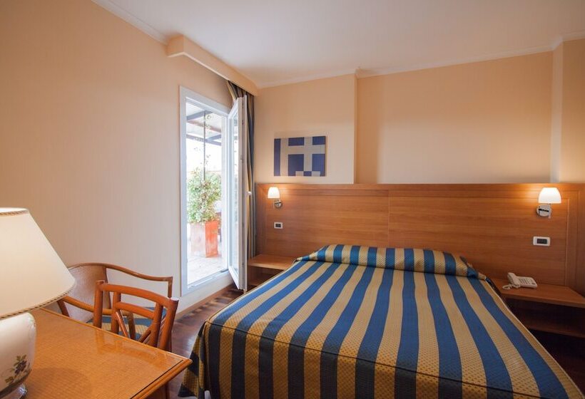 Fotos del hotel Laurentia:  4