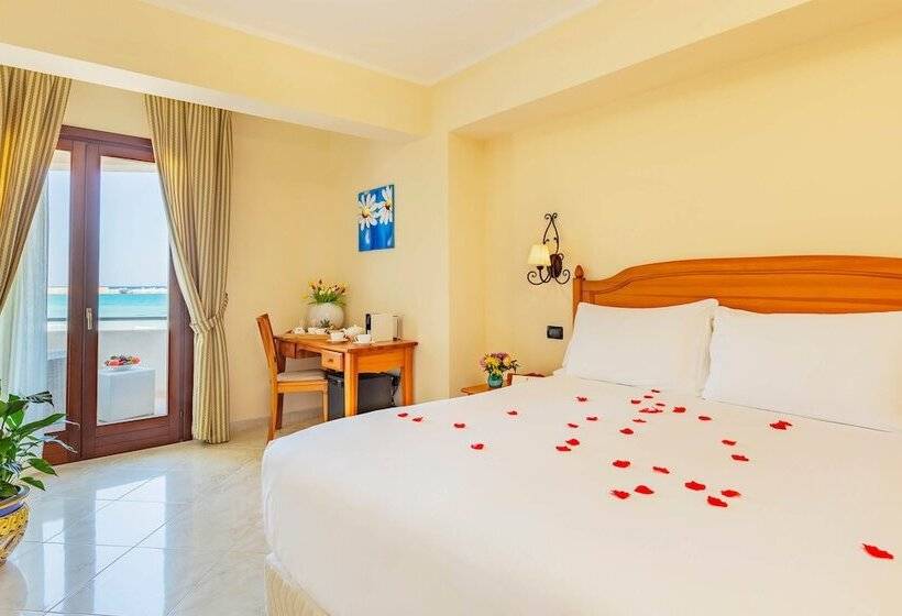 هتل Mira Spiaggia