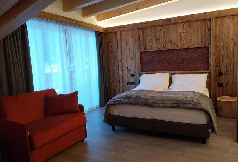 호텔 Ortles Dolomiti Walking & Spa