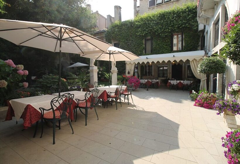 Fotos del hotel Palazzo Abadessa:  8