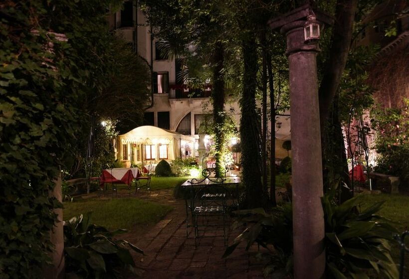 Fotos del hotel Palazzo Abadessa:  30