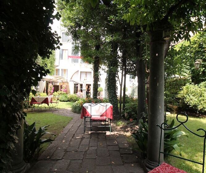 Fotos del hotel Palazzo Abadessa:  32