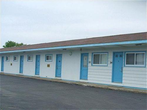 Glen Motel  Utica