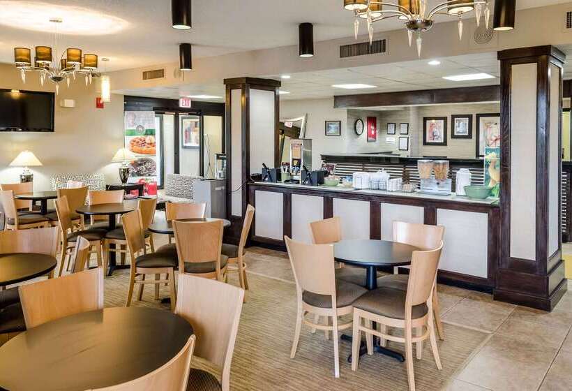 هتل Quality Inn Moss Point   Pascagoula