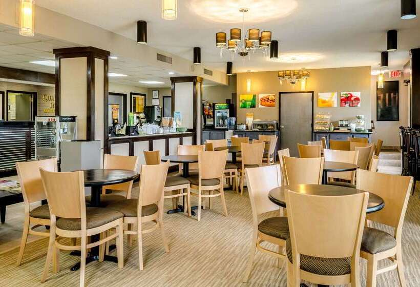 هتل Quality Inn Moss Point   Pascagoula