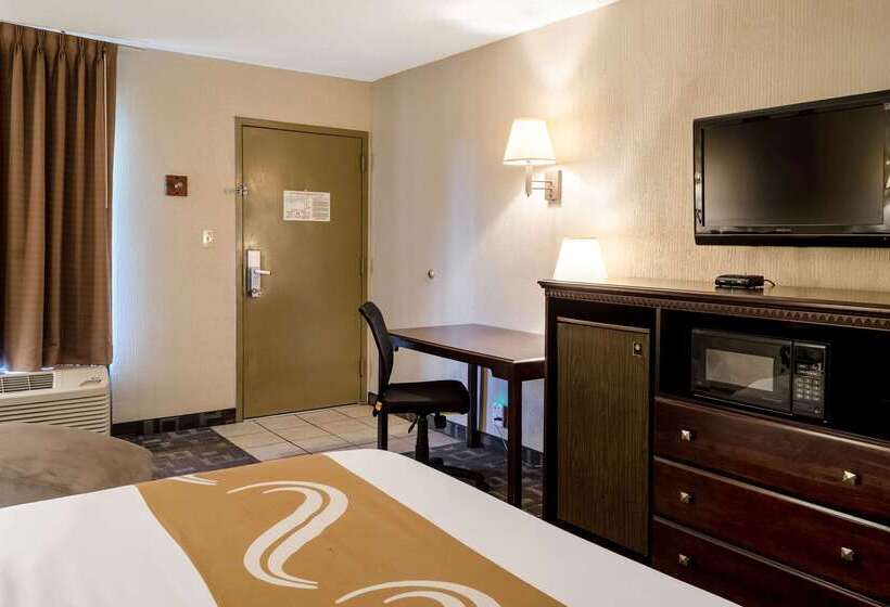 هتل Quality Inn Moss Point   Pascagoula