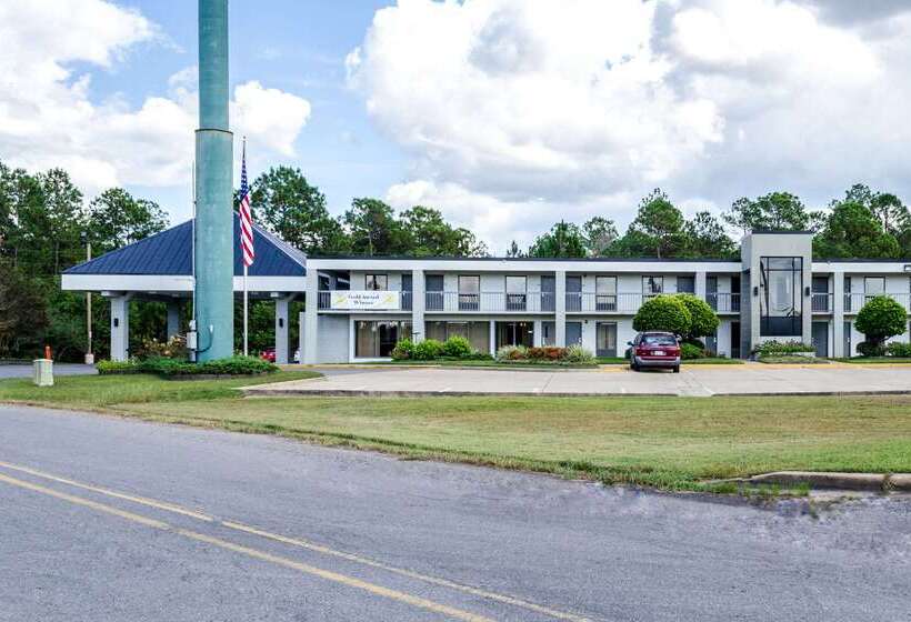هتل Quality Inn Moss Point   Pascagoula