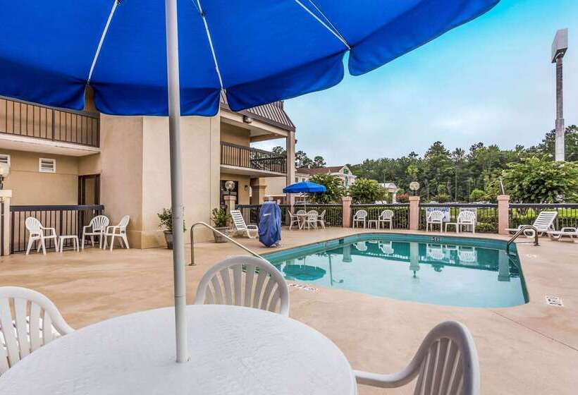 בית מלון כפרי Quality Inn Walterboro