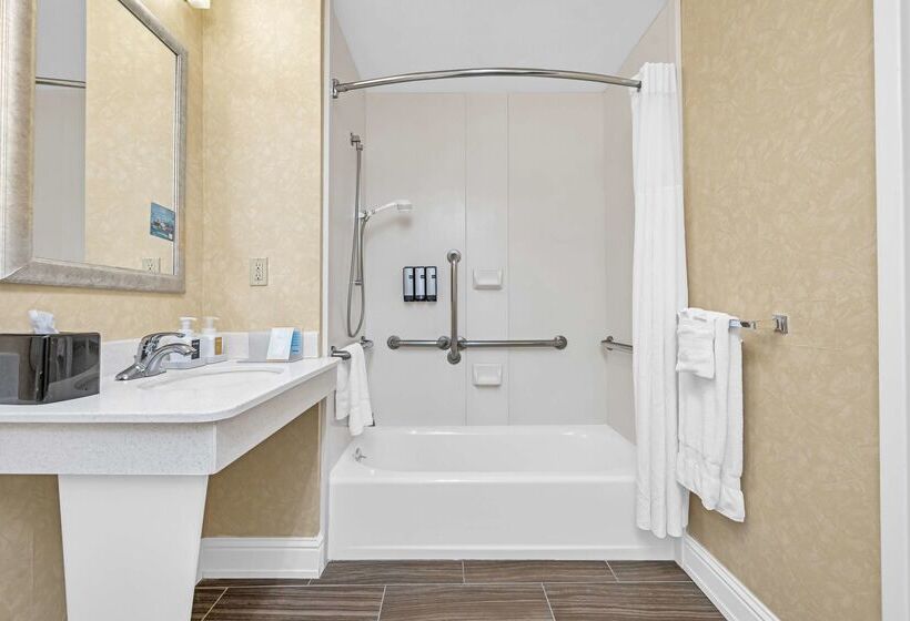 Отель Sonesta Essential Vacaville  Napa Valley