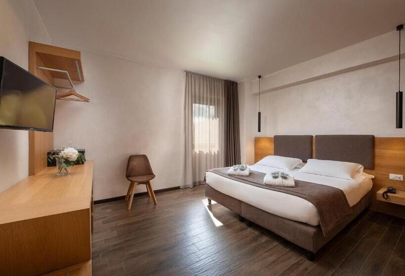 Sport Village Hotel & Spa