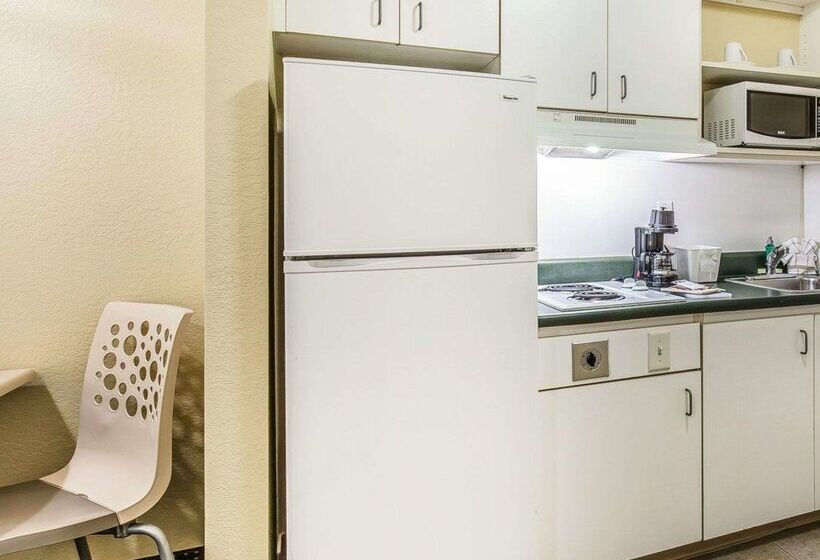 فندق Suburban Studios Fort Myers Cape Coral