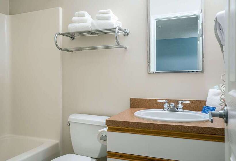 هتل Suburban Studios Of Wilmington