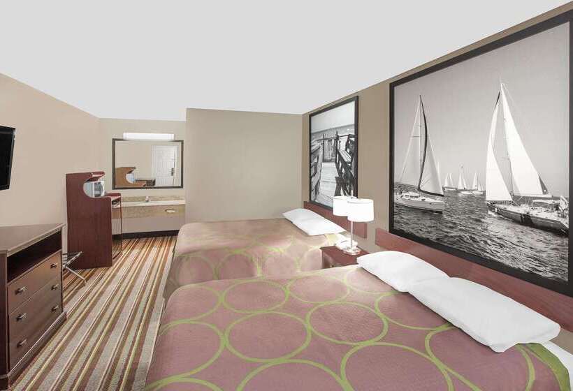 בית מלון כפרי Super 8 By Wyndham Bay St. Louis