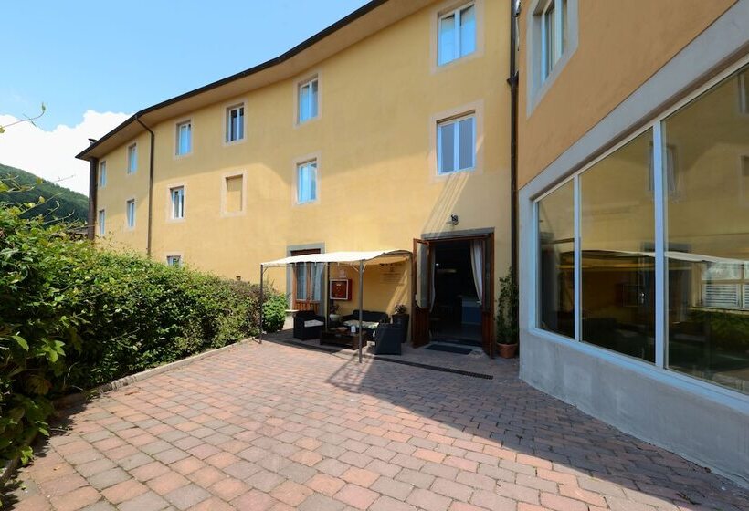 فندق & Terme Bagni Di Lucca