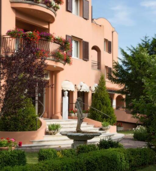 فندق Villa Leri