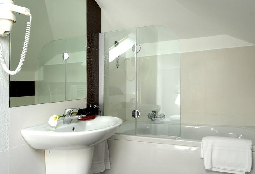 هتل Villa Pannonia