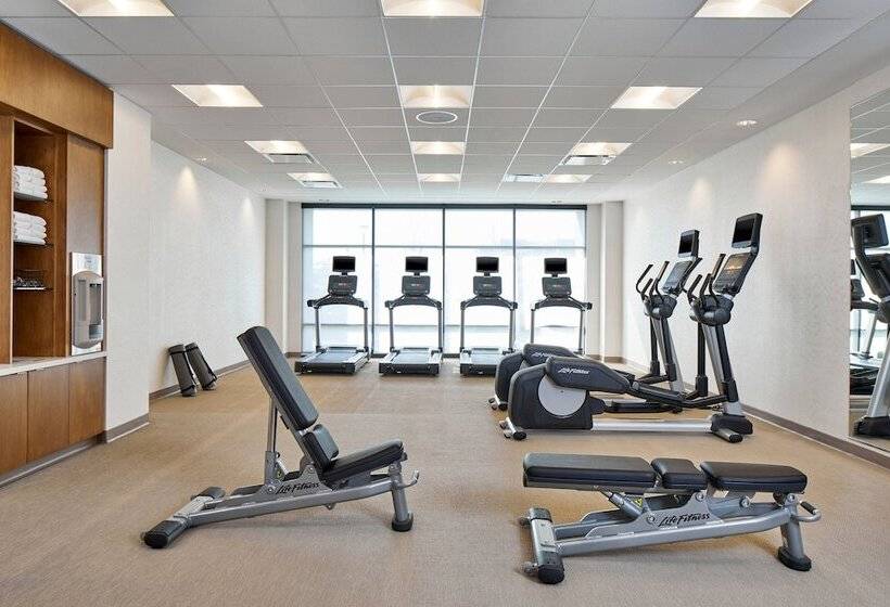هتل Springhill Suites By Marriott Columbus Dublin