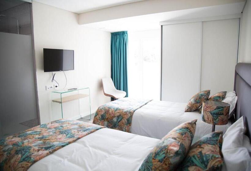 פנסיון Tomás Guest House
