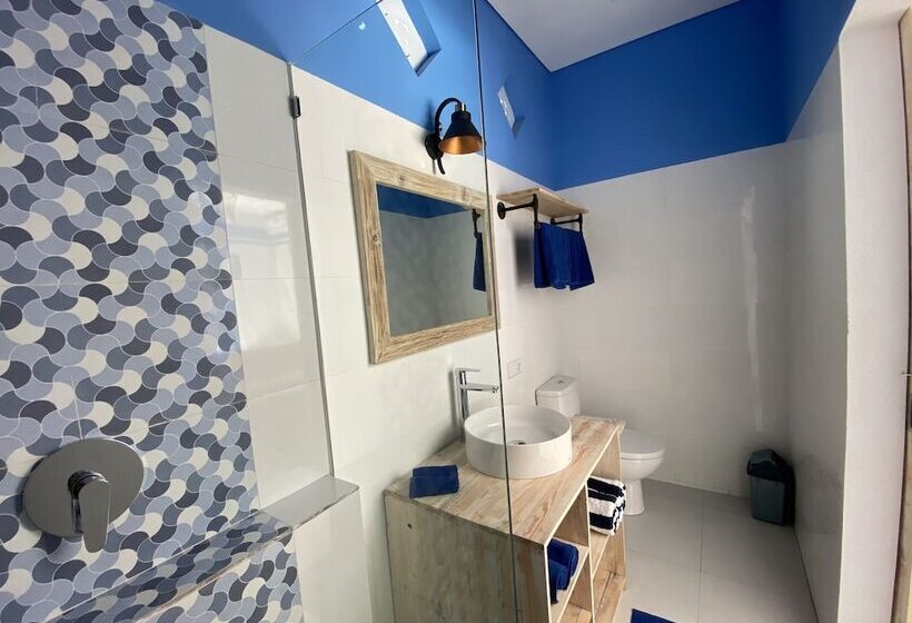 리조트 Kura Kura Divers Lodge