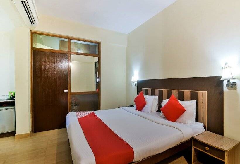 Отель Alagoa Resort By Oyo Rooms
