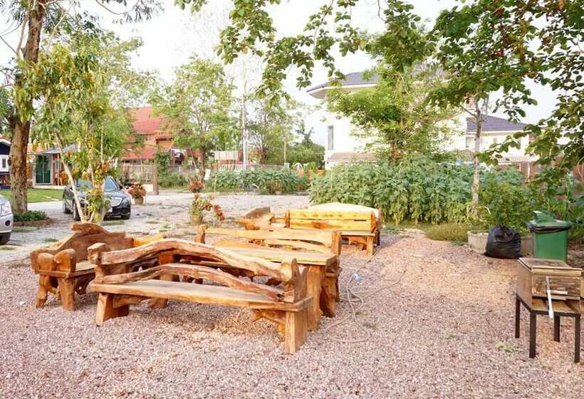 هتل Baan Maesot Plus