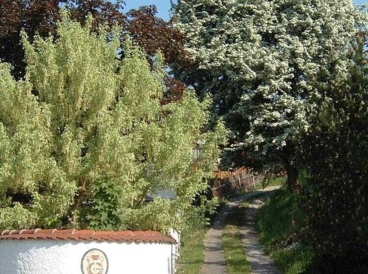 ホテル Gasthof Gruber