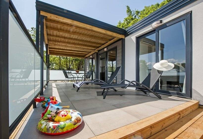 ホテル Mediteran Kamp Mobile Homes In Naturist Camping Solaris