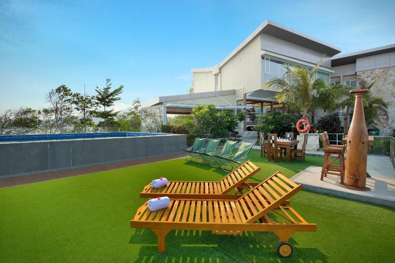 فندق Royal Ocean Resort Karimunjawa